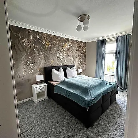 Apartamento Traumhafter Altbaucharme In Zentraler Lage