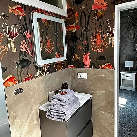 Apartamento Traumhafter Altbaucharme In Zentraler Lage Kiel